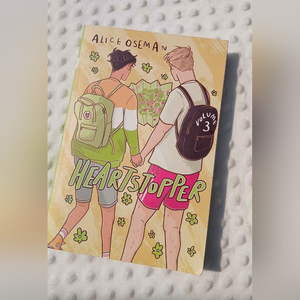 FREE - With Purchase - Heartstopper Volume 3 Book By Alice Oseman Novel (LGBT)